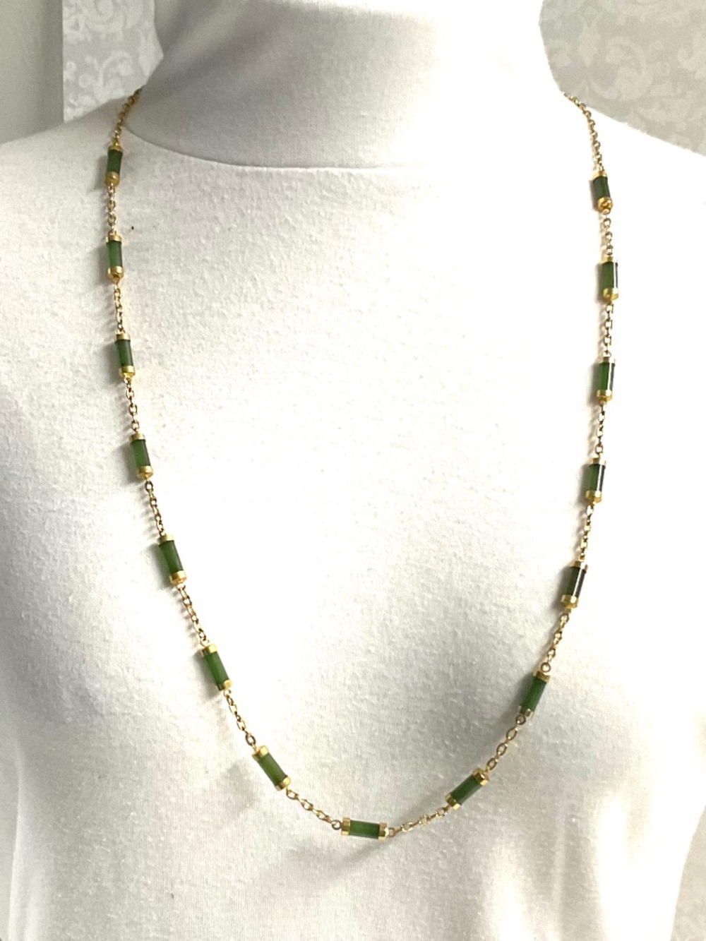 Jade Necklace w/gold tone Chain